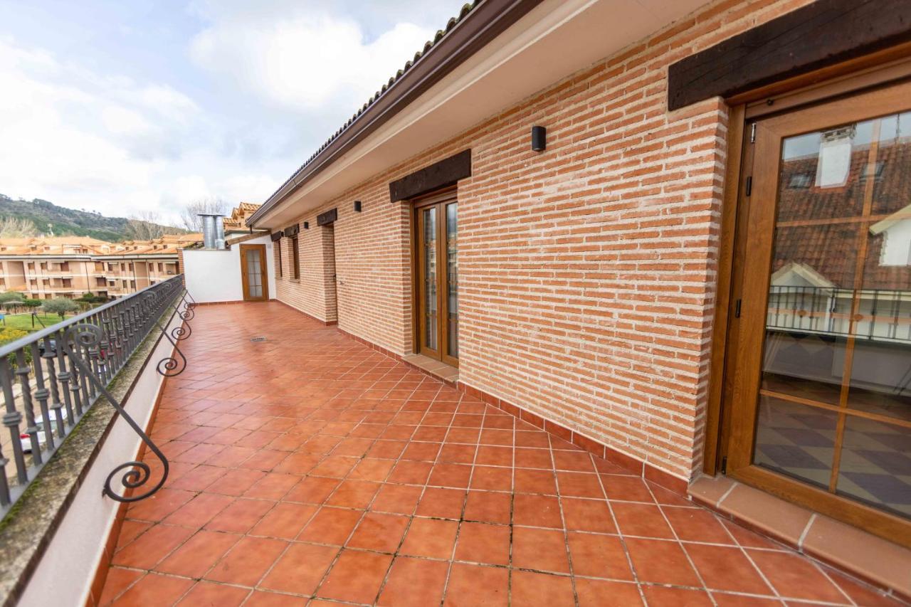 Gredos Abantera Apartamento Arenas de San Pedro Exterior foto